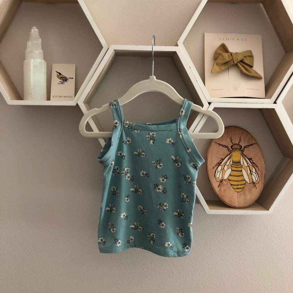 ❌SOLD❌Rose + Belle Blue Floral Cami 1Y